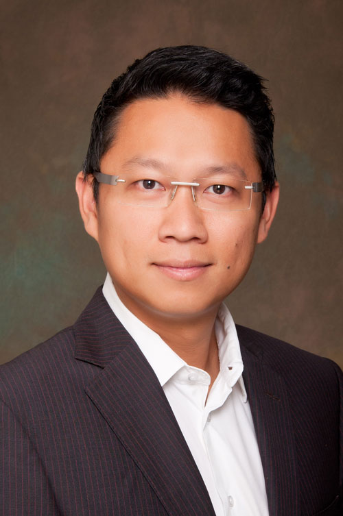Dr Jimmy Lim Medical Director of JL Eye Specialists, Eye Clinic in Singapore