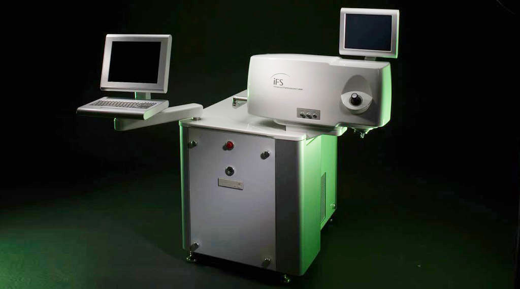 Dr Jimmy Lim JL Eye Specialists 5th generation Intralase iFS Laser Black Background