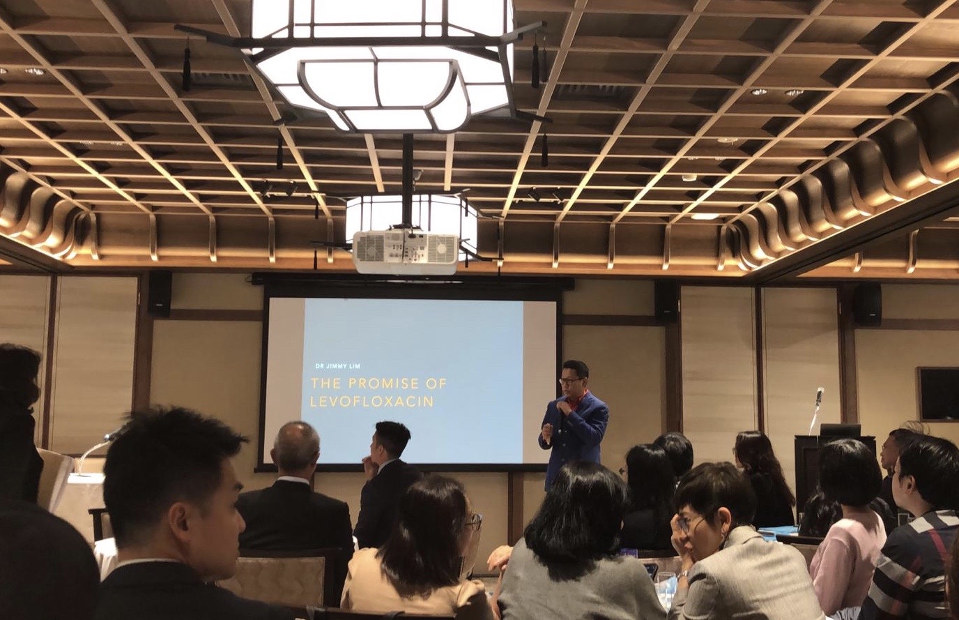 左氧氟沙星的潜力，Santen晚宴研讨会，日本京都（2019年10月3日） 特邀讲者
